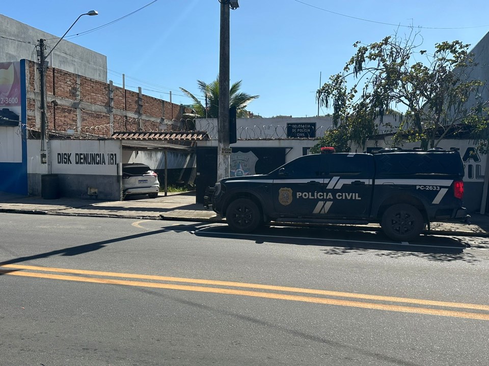 Leia mais sobre o artigo Polícia Civil apreende suspeito de homicídio na Barra de Itapemirim