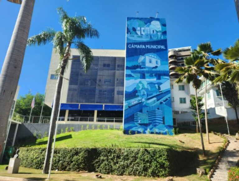 Denúncia de possíveis funcionários fantasmas assombra Câmara Municipal