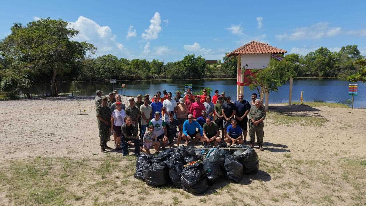 Ação voluntária mobiliza comunidade na limpeza da Lagoa Guanandy
